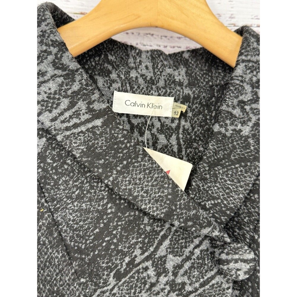 Calvin Klein Black Grey Snakeskin Animal Print Sheath Dress 12 Sleeveless Career - Picture 2 of 4